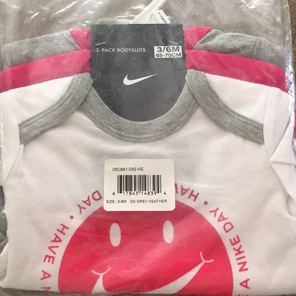 Nike Other - Nike 3-pack onesies
